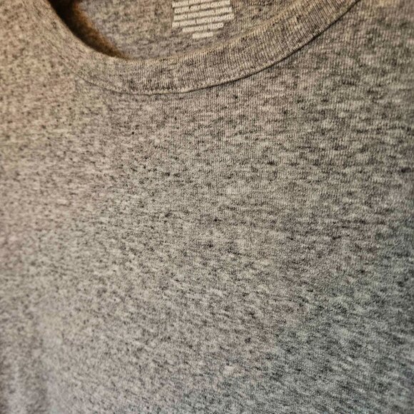 Duluth Trading Co. Shirt | Women's Size Medium | 100% Cotton | Gray - Picture 3 of 4
